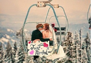 originele trouwlocaties trouwen in de winter skipiste hoofdfoto